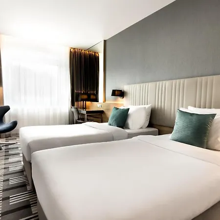 Western Premier International 4*