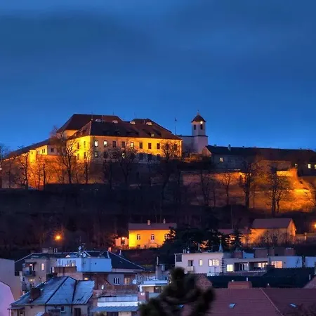 International Szálloda