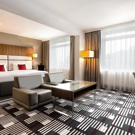 Hotel Western Premier International 4*