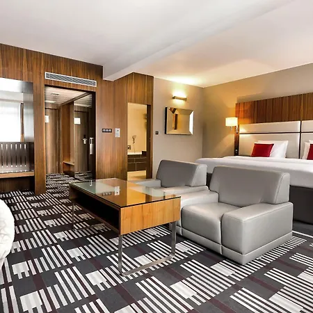 Western Premier International 4*