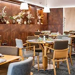 International Hotel