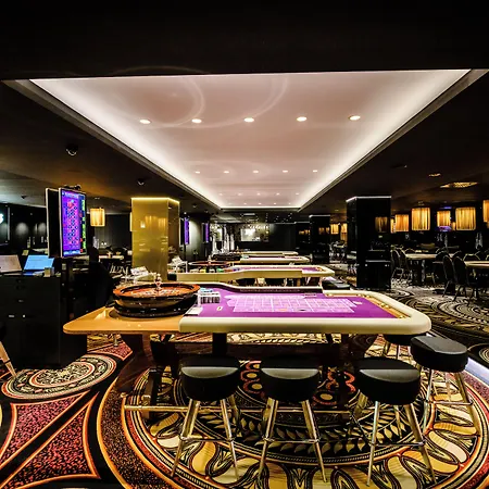 Hotel International